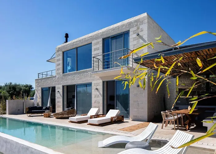 Superior Villa